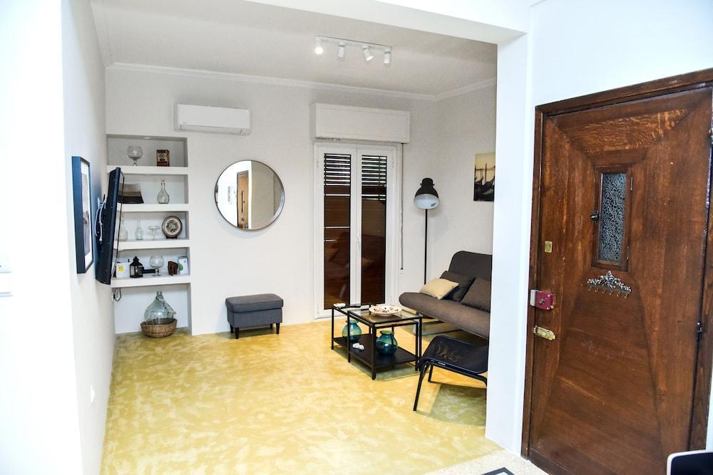 Central Apartment At Echarxia 2 Beds For 5 Pers By Mps Athens Ngoại thất bức ảnh